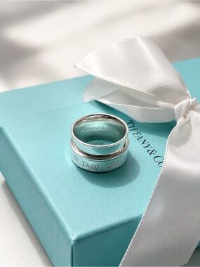 Authentic Vintage Tiffany & Co Wide Sterling Silver Ring Size 7.5